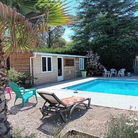 Gîte ou chambre d'hôte dans la campagne de Rognes Exterior foto